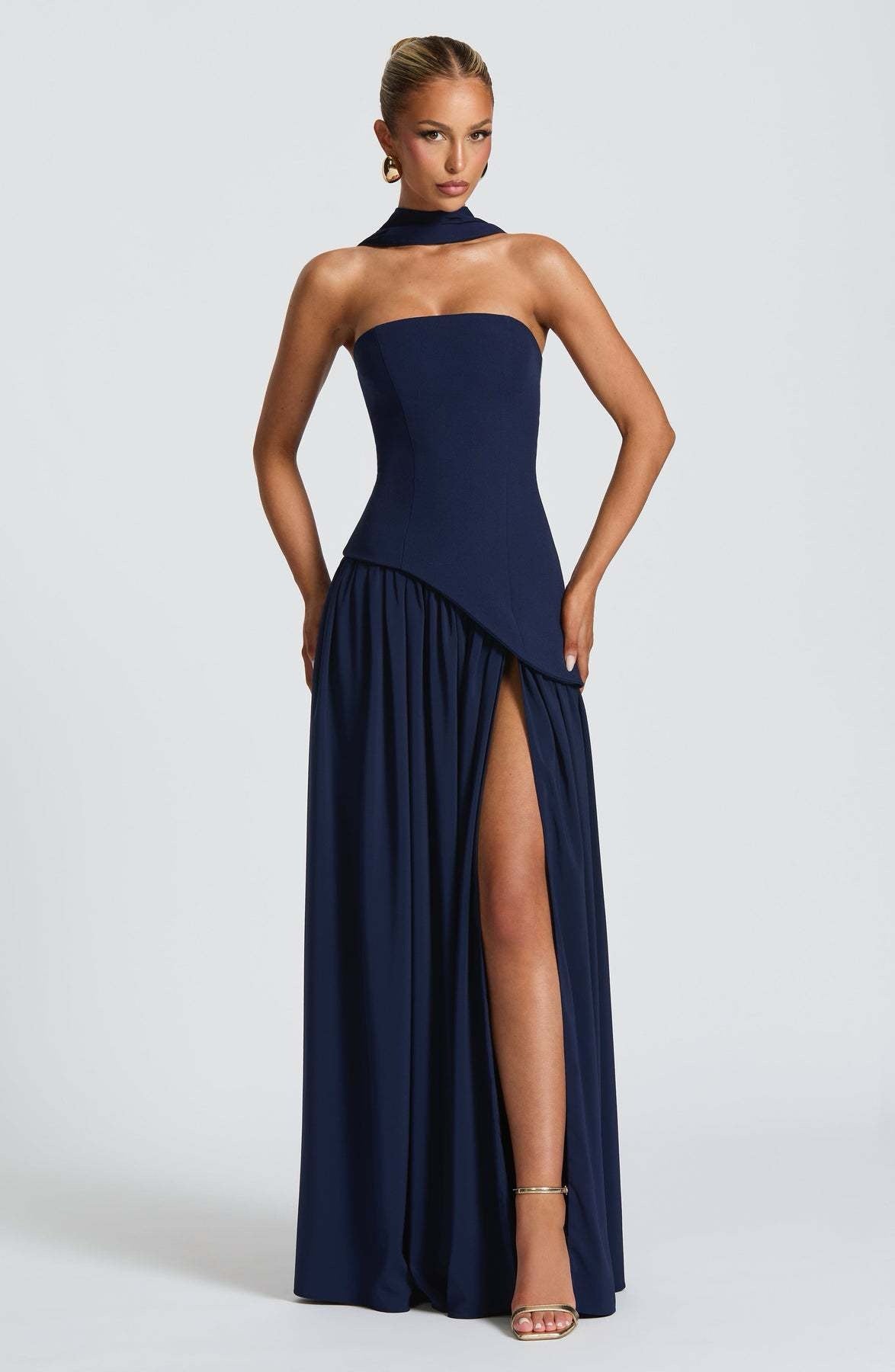 Beatriz - Vestido Longo Sofisticado