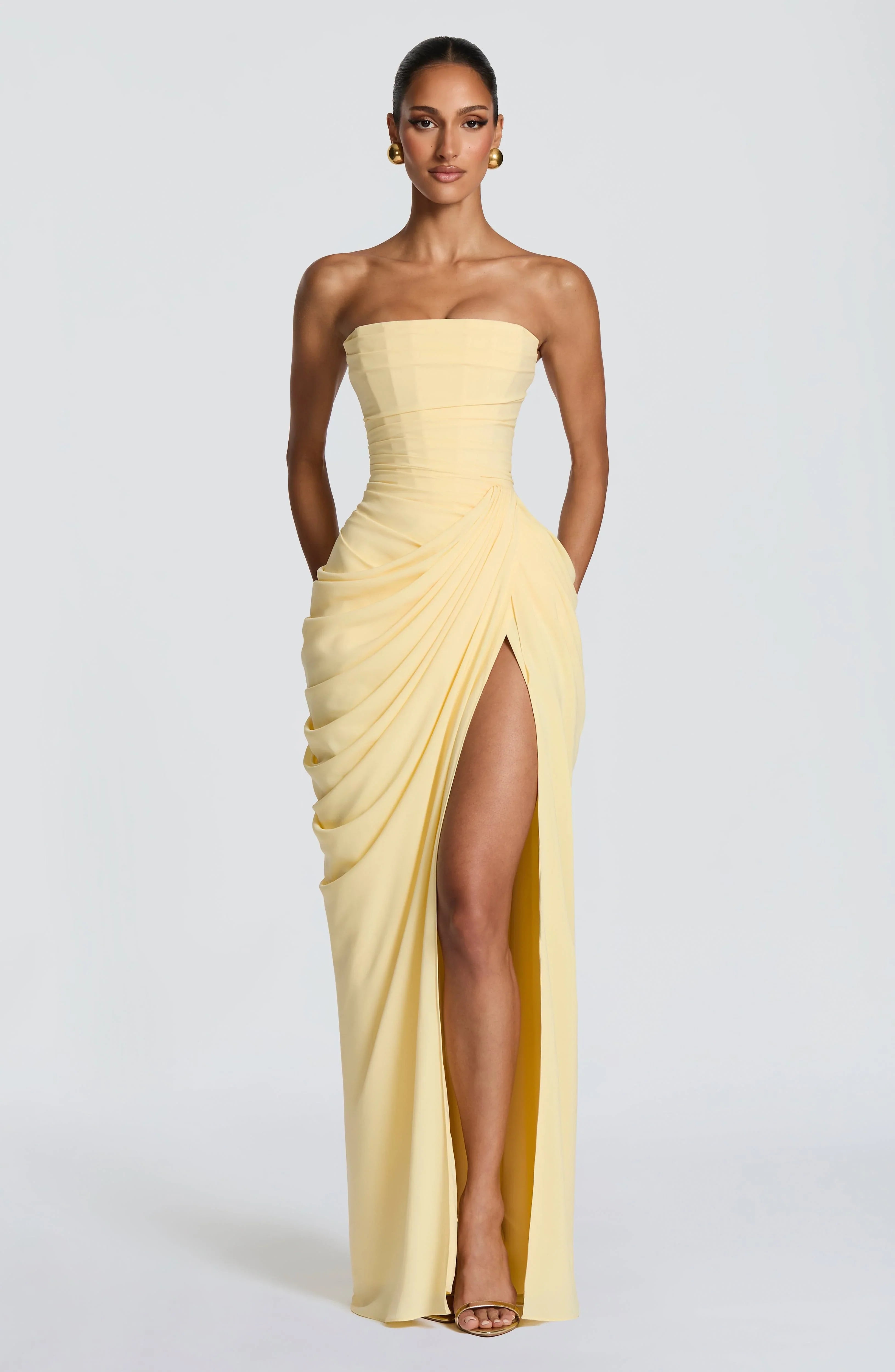Adriana - Vestido Longo Drapeado com Fenda
